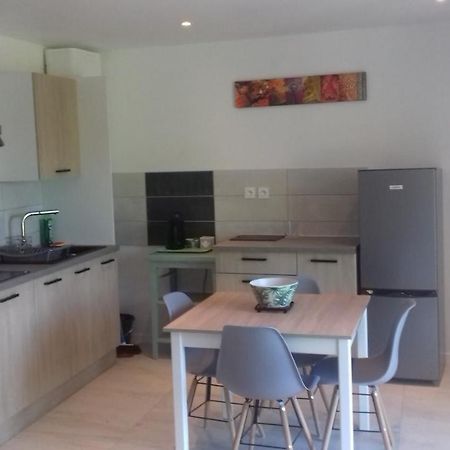 Gite 4 Personnes Au Calme Et Tout Confort Saint-Vallier  Exterior photo